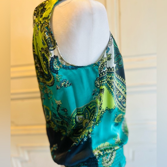 Larry Lavine | Signature Collection Paisley Top with Bauble neckline - Picture 7 of 8